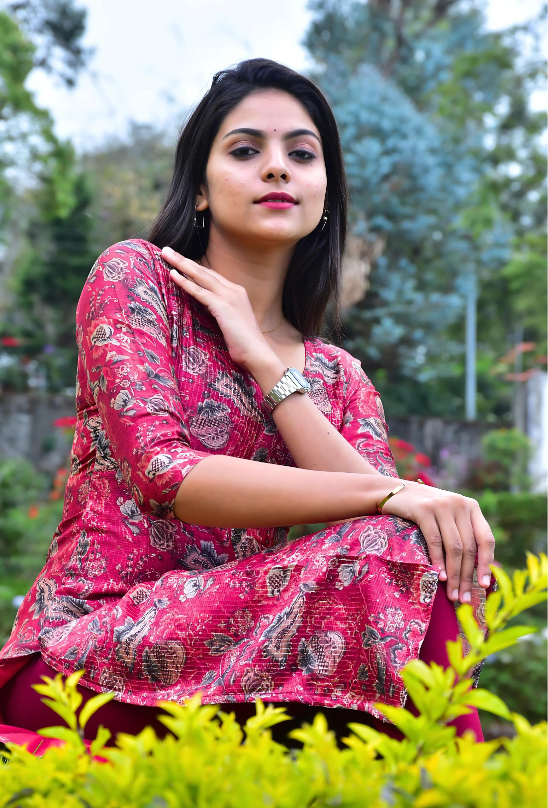 Elegant Red Floral